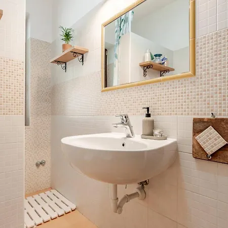 Bed & Breakfast Relax - Con Piscina Lapio